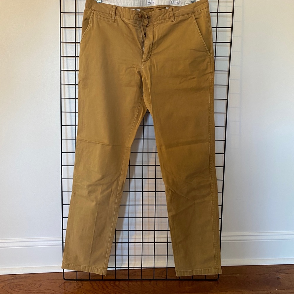Urban Outfitters Khakis